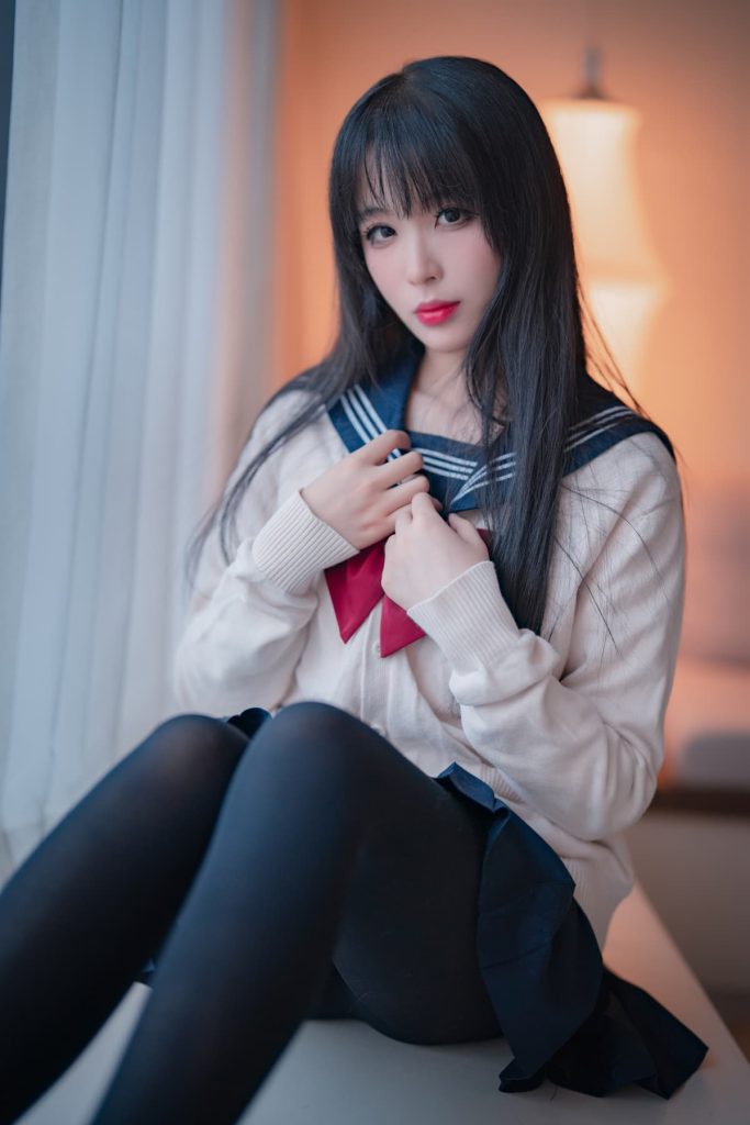 图片[6]-轩萧学姐 写真作品 NO.001–NO.098 系列整理，涵盖OL制服、兔女郎、竞泳、JK、旗袍等多类型主题造型，同时包含多款热门游戏角色Cos演绎。  作品涉及《碧蓝航线》《NIKKE: Goddess of Victory》《鸣潮》《绝区零》等IP角色版本，整体风格以职场OL与主题系列为主线，按编号系统归档，适合作为作品总索引与专题聚合页面。