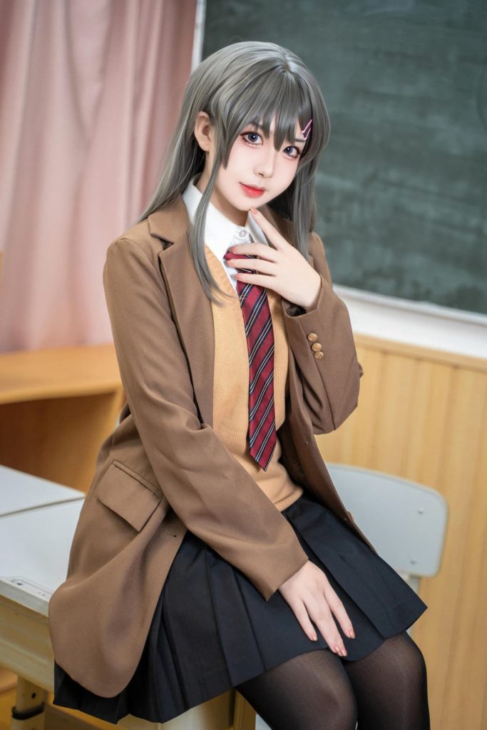 图片[4]-虎森森 Cosplay写真合集 54套 – 原神 / 明日方舟 / 兔女郎 / OL主题作品整理