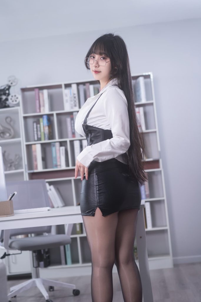 图片[5]-浅安安 Cosplay写真图片合集[31套][持续更新]