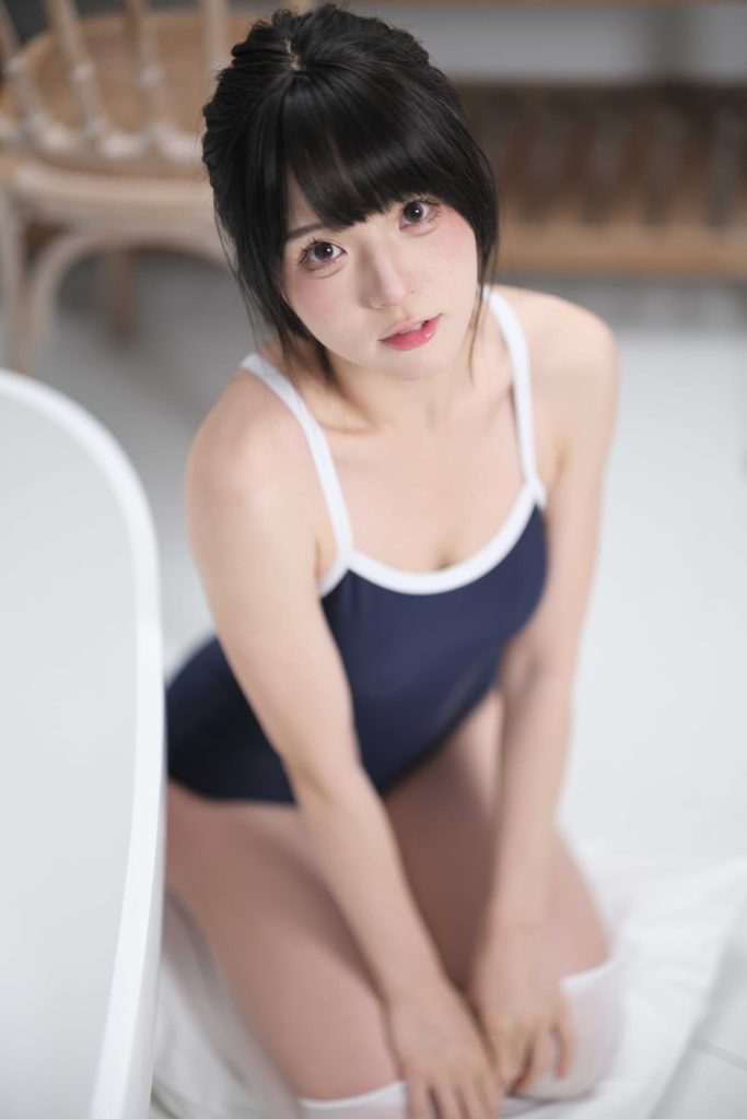 图片[1]-伤心肉松小贝 Cosplay写真图集合集 1套-二次元天堂